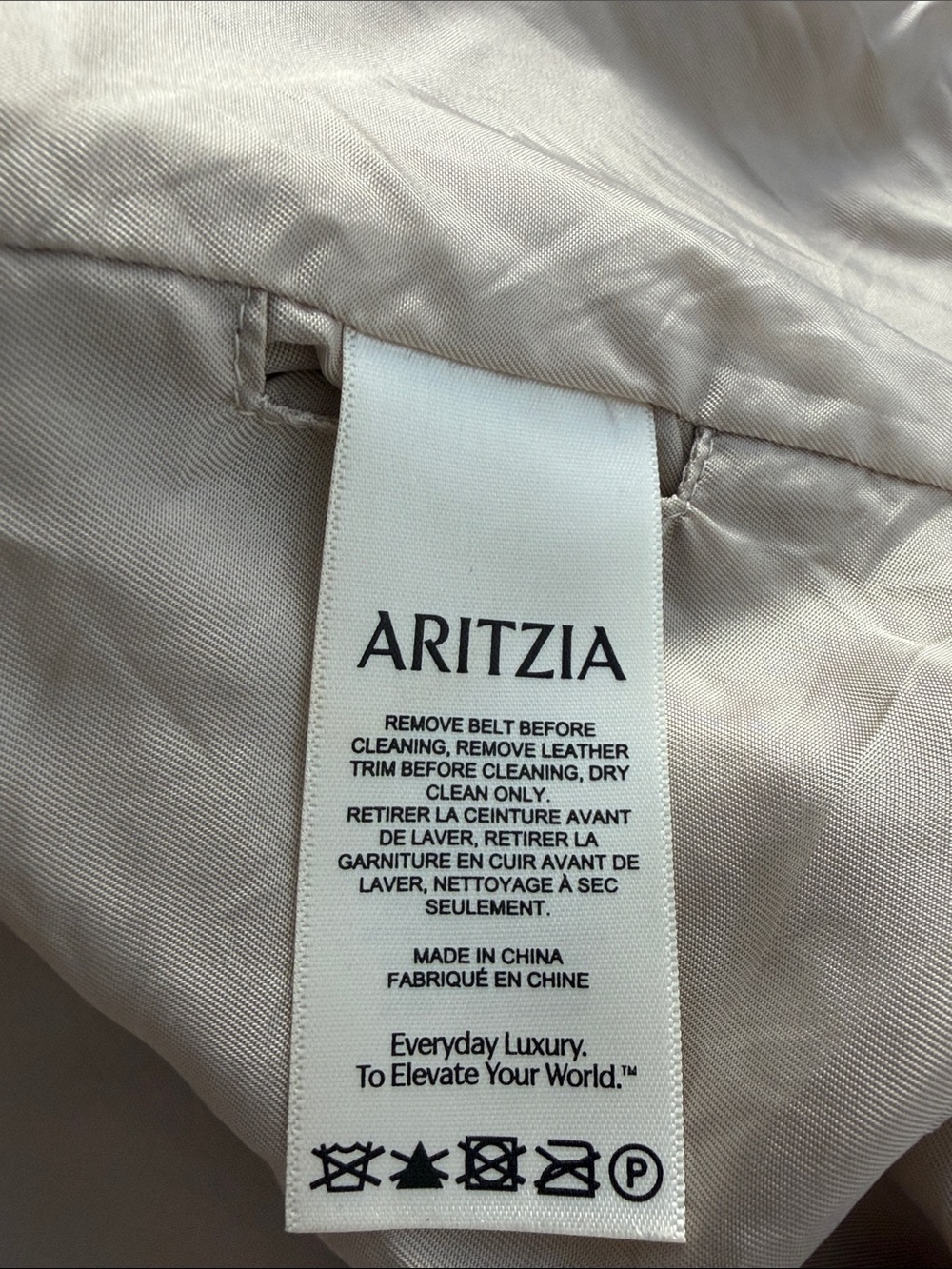 Aritzia Babaton Lightweight Cropped Trench Coat - Picture 14 of 16